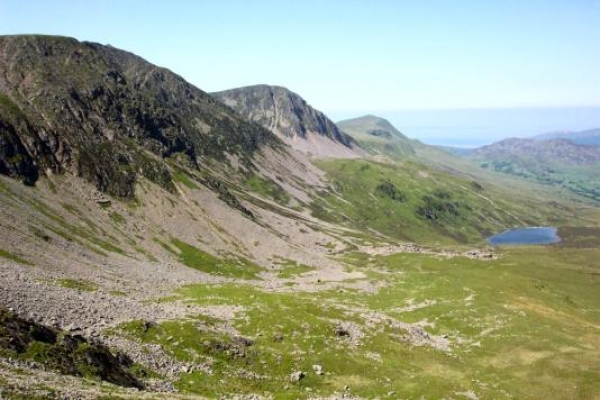 cadair302A658C5-D24B-CB36-0BF8-66E39D857F3E.jpg